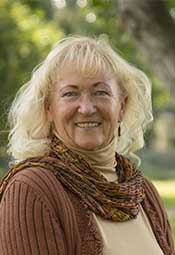 Headshot of Wendy Elgen